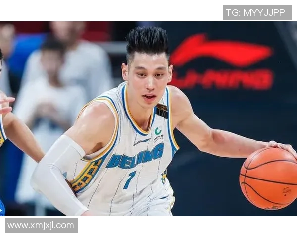 深圳篮球队在选拔赛中以79分稳居积分榜首位