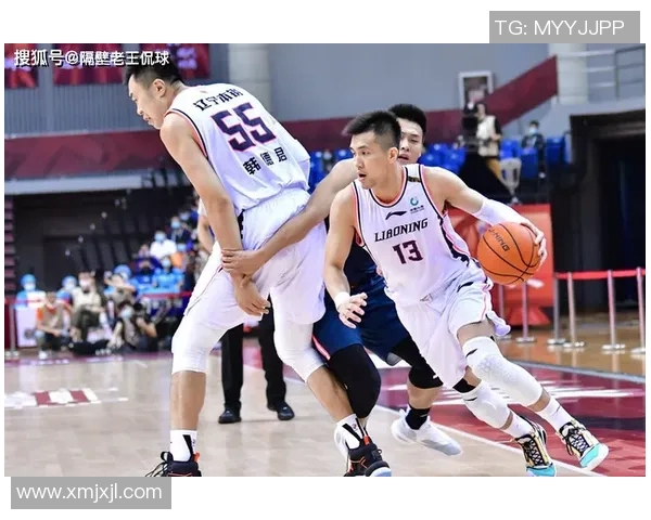 南京篮球队与重庆篮球队赛后复盘分析个人能力的全面对比与评价