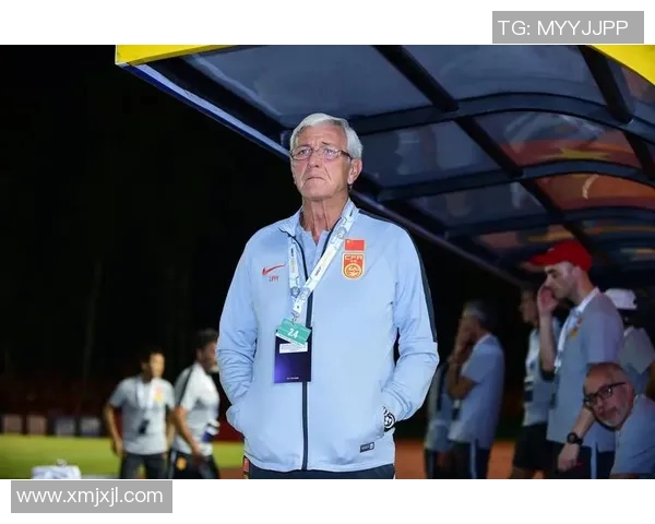 成都网球队的包夹战术解析与实战应用探讨