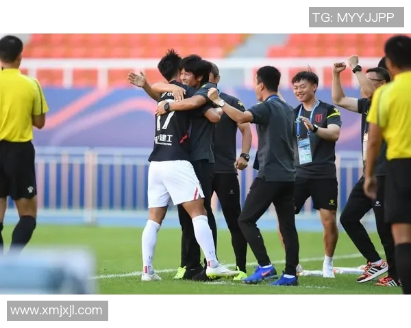 成都羽毛球队在欧锦赛中的灵活性展现与战术分析