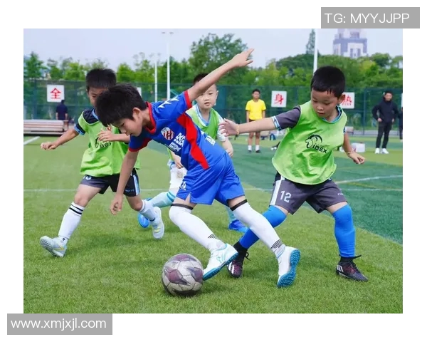 热爱MJ的足球明星们：他们如何在球场上展现音乐的魅力与激情